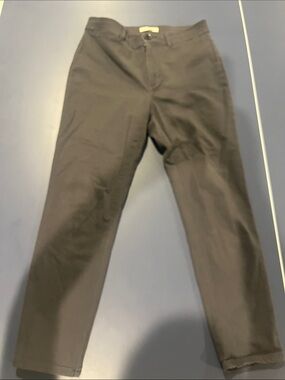 LOFT Men's Chinos in Black